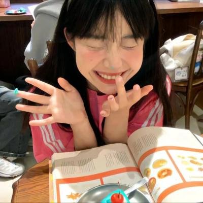 51黑料网 - 某知名导演被曝潜规则多名女演员，圈内人心惶惶